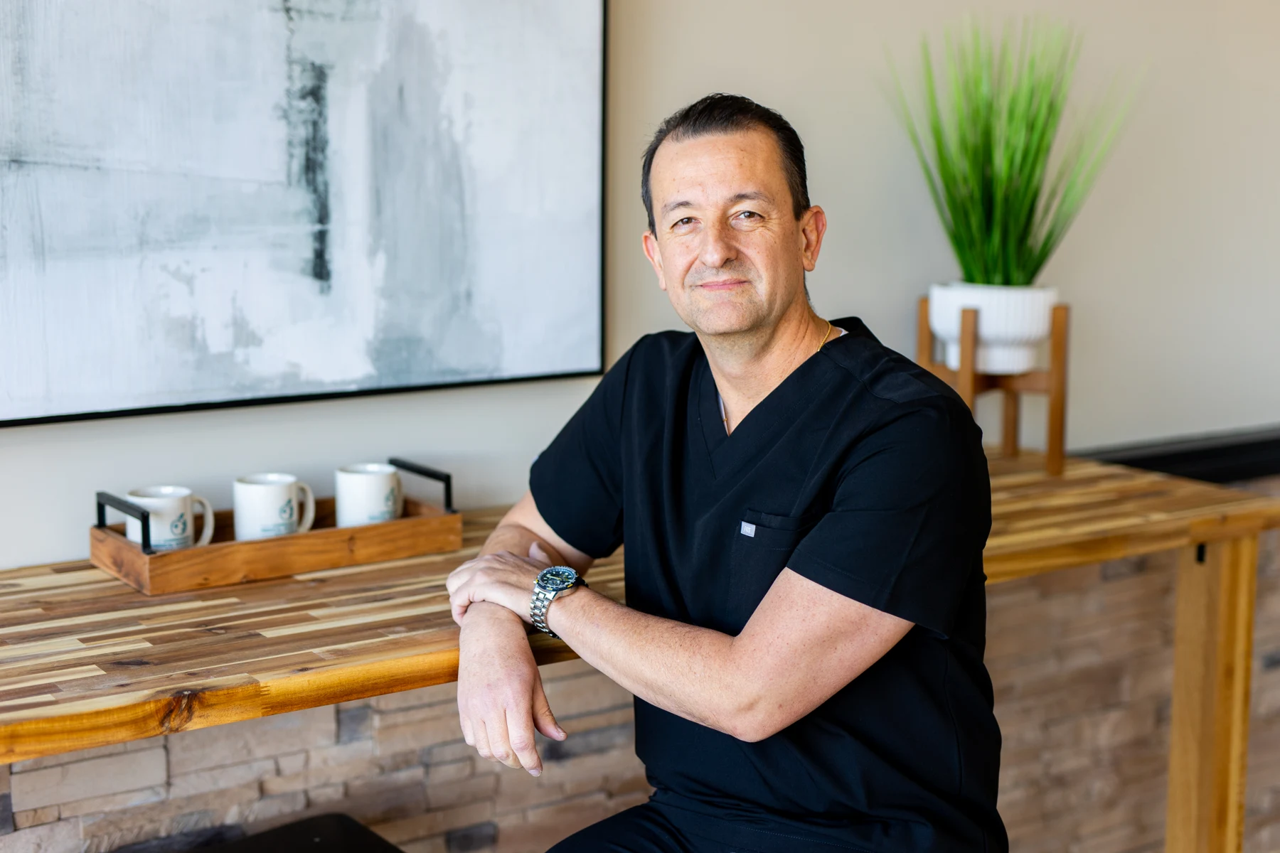 Dr. Jorge Minera, M.D., board-certified obesity medicine physician in Gainesville, Virginia